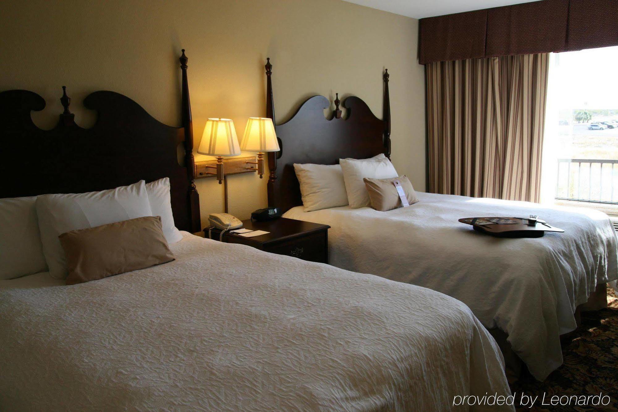 Hampton Inn & Suites Del Rio Rom bilde